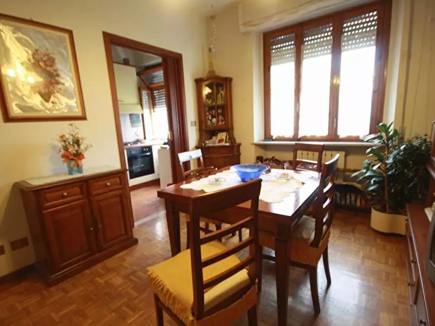 Immagine 9 di Appartamento in affitto  a Lucca