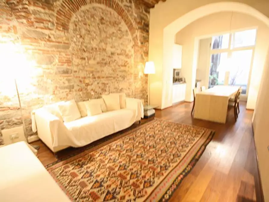 Immagine 4 di Appartamento in affitto  a Lucca