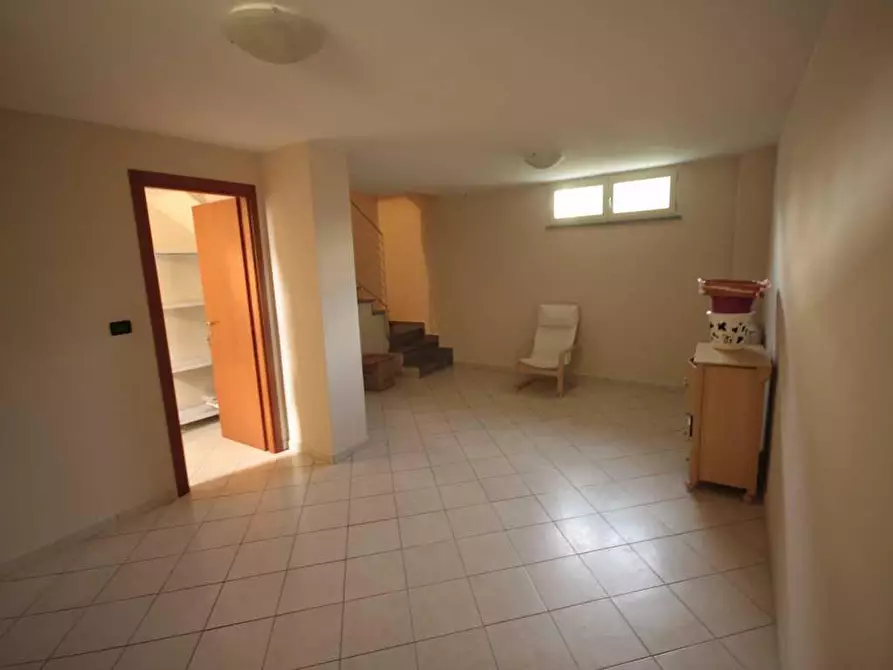 Immagine 24 di Appartamento in affitto  a Lucca