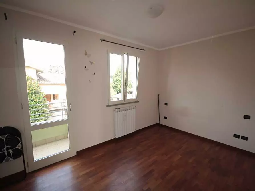 Immagine 6 di Appartamento in affitto  a Lucca