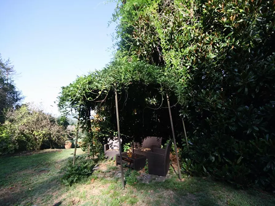 Immagine 12 di Appartamento in affitto  a Lucca