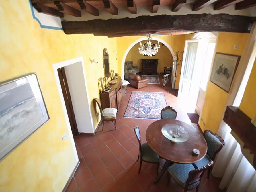 Immagine 5 di Appartamento in affitto  a Lucca