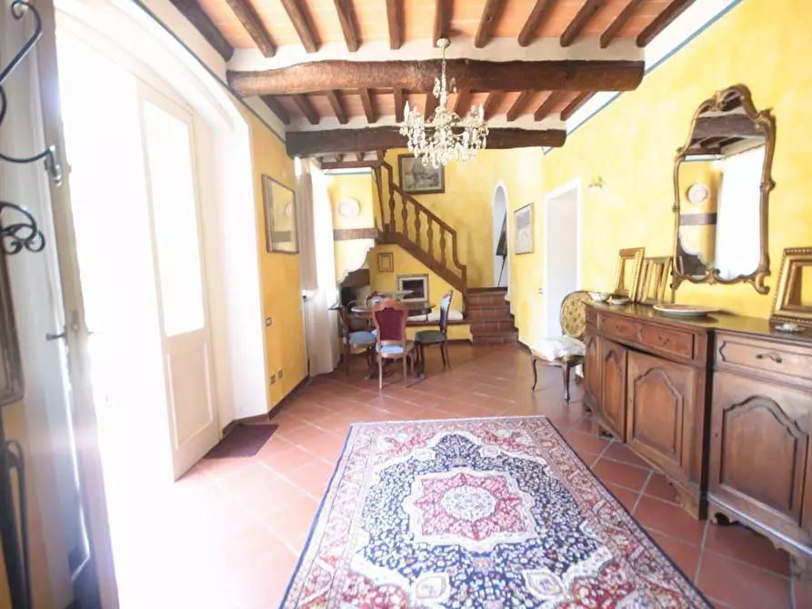 Immagine 13 di Appartamento in affitto  a Lucca