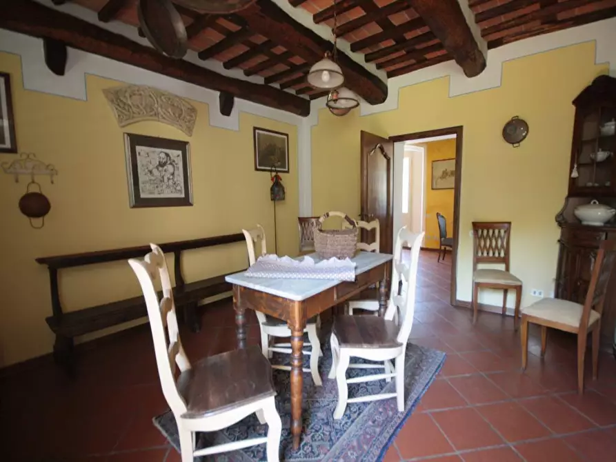 Immagine 21 di Appartamento in affitto  a Lucca