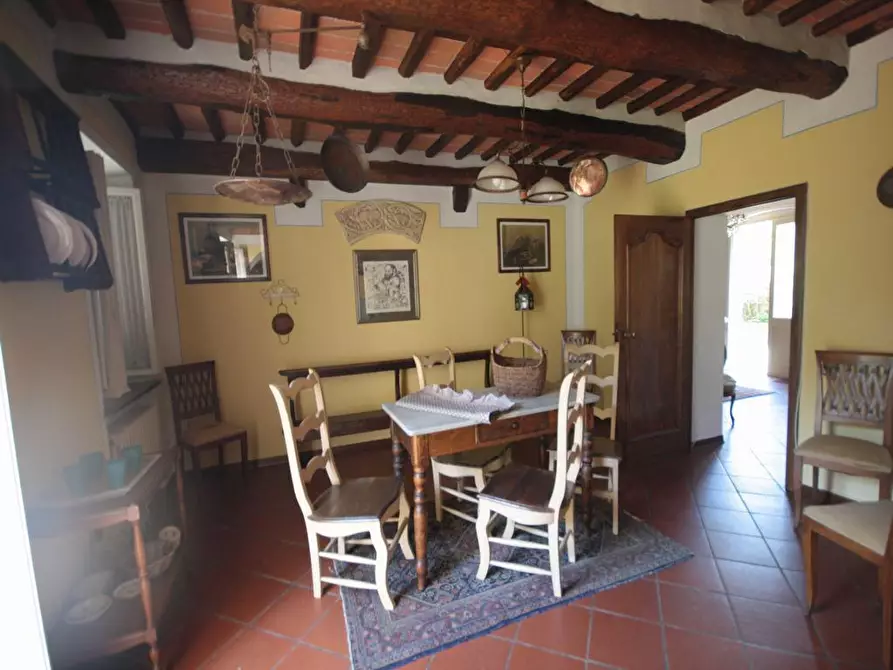 Immagine 18 di Appartamento in affitto  a Lucca