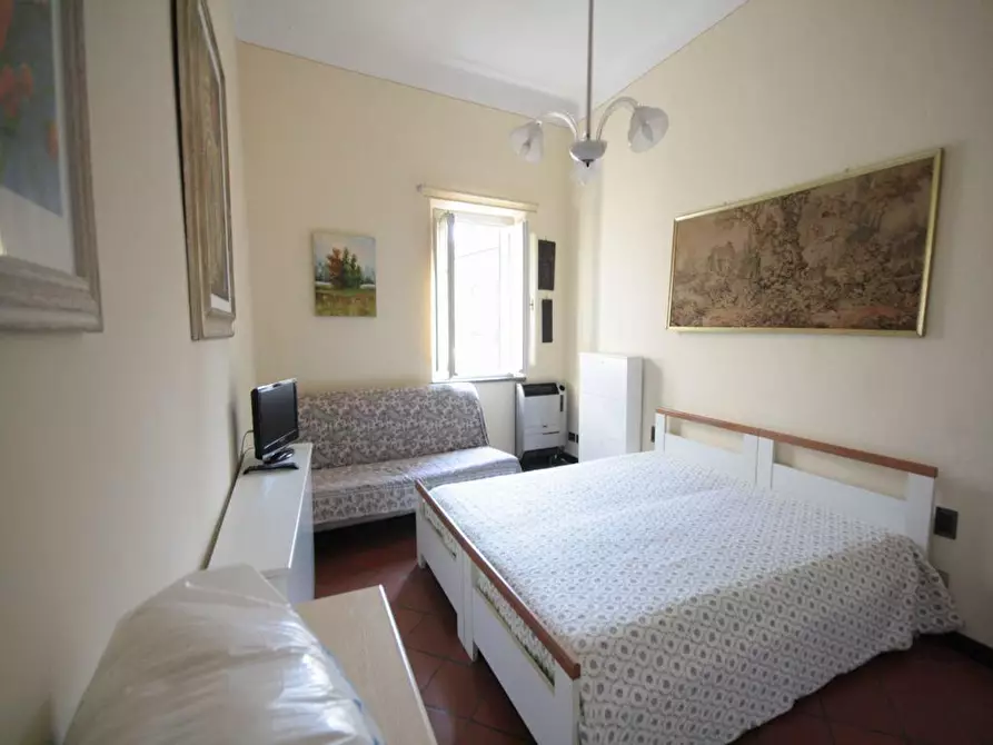 Immagine 4 di Appartamento in affitto  a Lucca