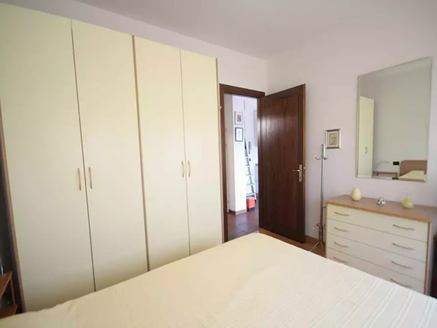 Immagine 9 di Appartamento in affitto  a Lucca