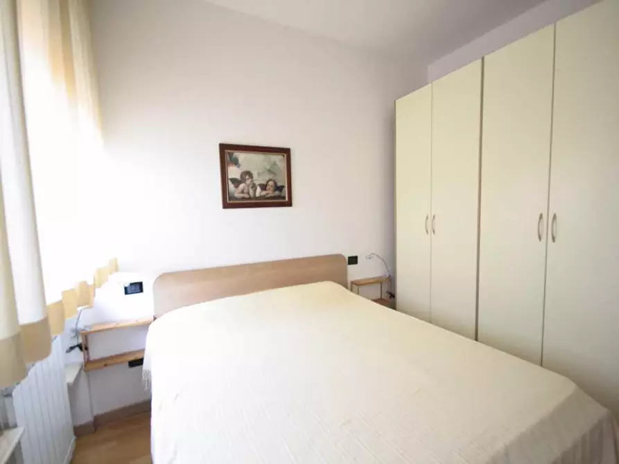 Immagine 10 di Appartamento in affitto  a Lucca