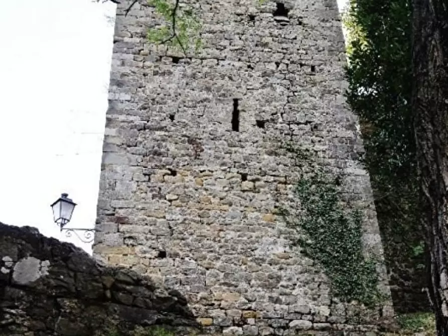 Immagine 4 di Rustico / casale in vendita  a Aulla