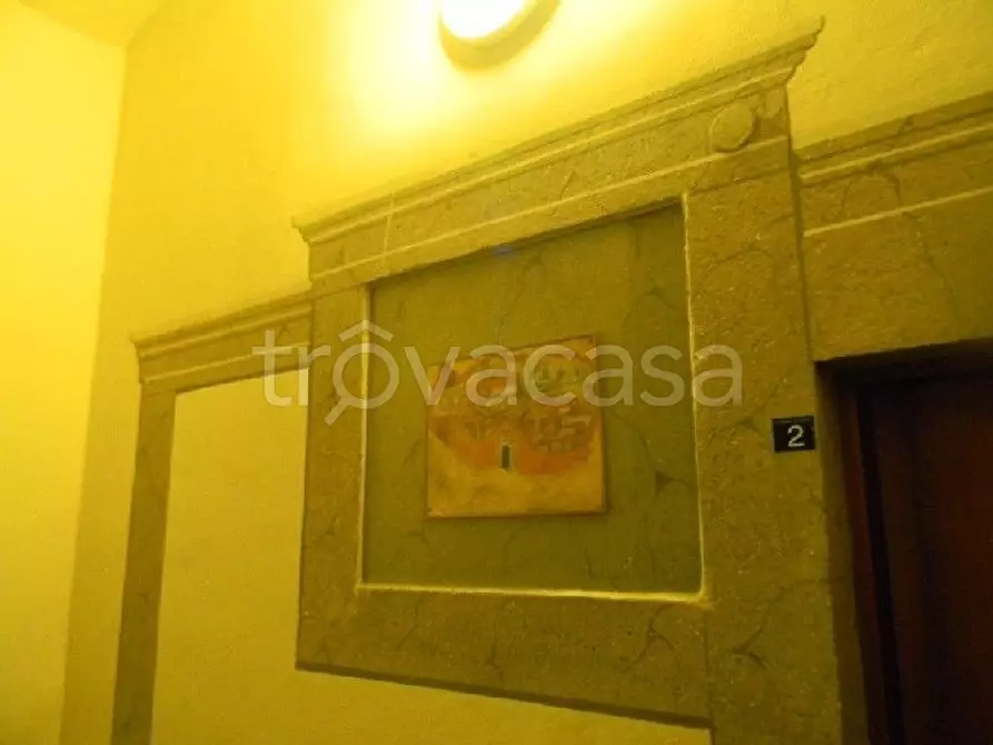 Immagine 8 di Appartamento in vendita  a Siena