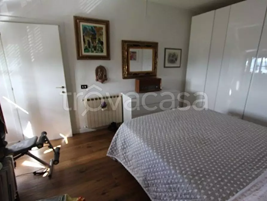 Immagine 19 di Appartamento in vendita  a Aulla