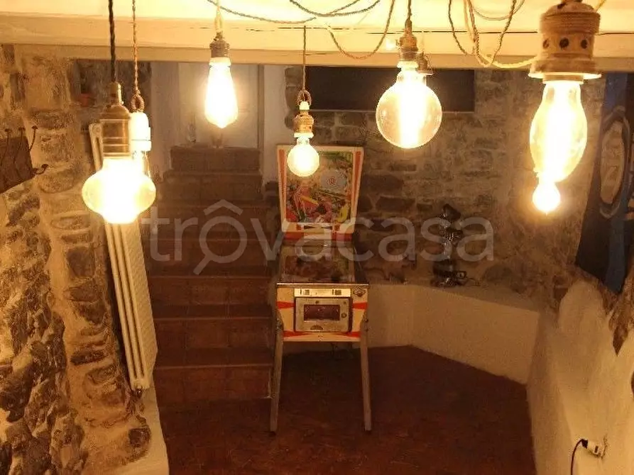 Immagine 6 di Appartamento in vendita  a Aulla