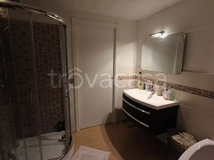 Immagine 9 di Appartamento in vendita  a Aulla