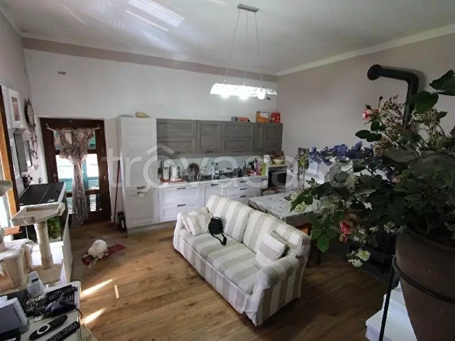 Immagine 15 di Appartamento in vendita  a Aulla