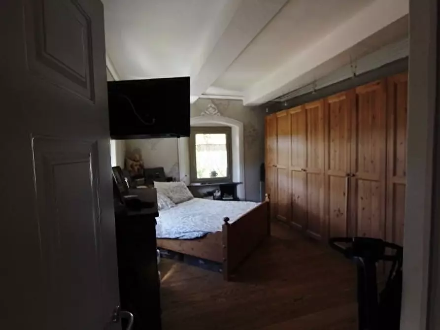 Immagine 9 di Appartamento in vendita  a Aulla