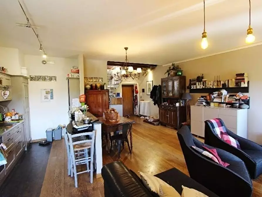 Immagine 7 di Appartamento in vendita  a Aulla