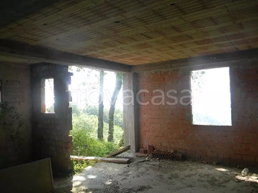 Immagine 4 di Casa indipendente in vendita  a Fosdinovo