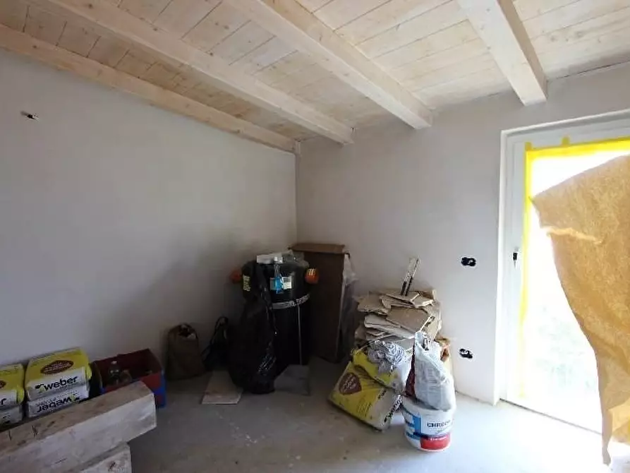 Immagine 4 di Rustico / casale in vendita  a La Spezia