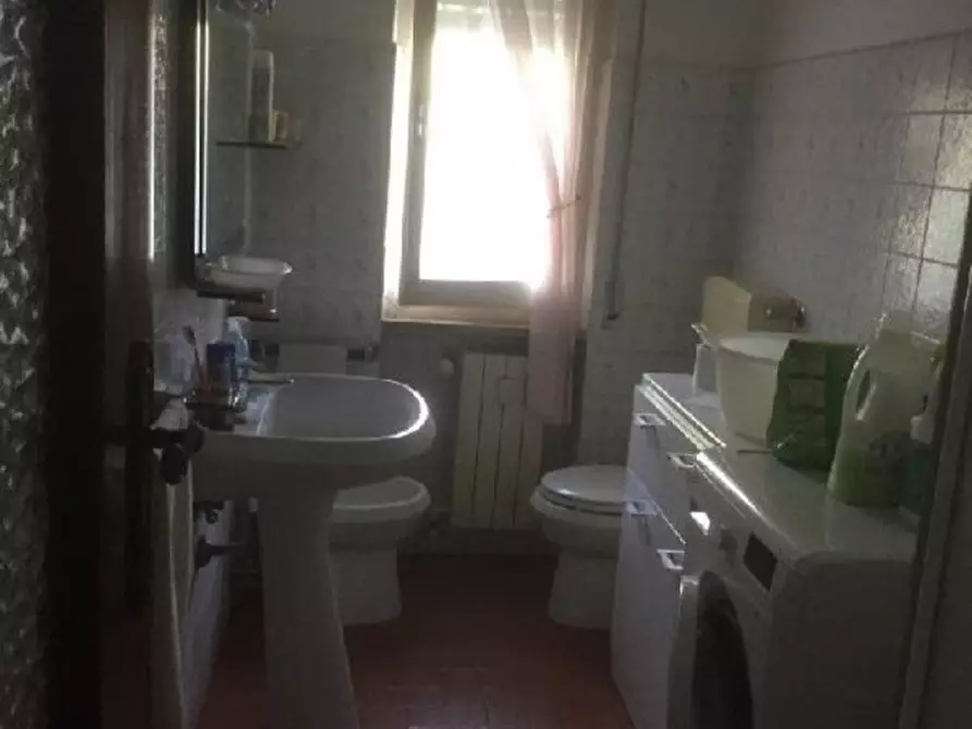 Immagine 3 di Appartamento in vendita  a La Spezia