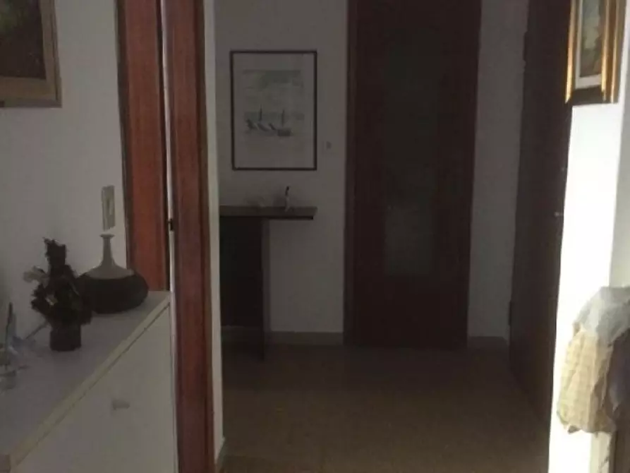 Immagine 12 di Appartamento in vendita  a La Spezia