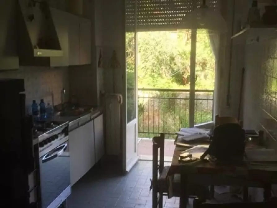 Immagine 9 di Appartamento in vendita  a La Spezia