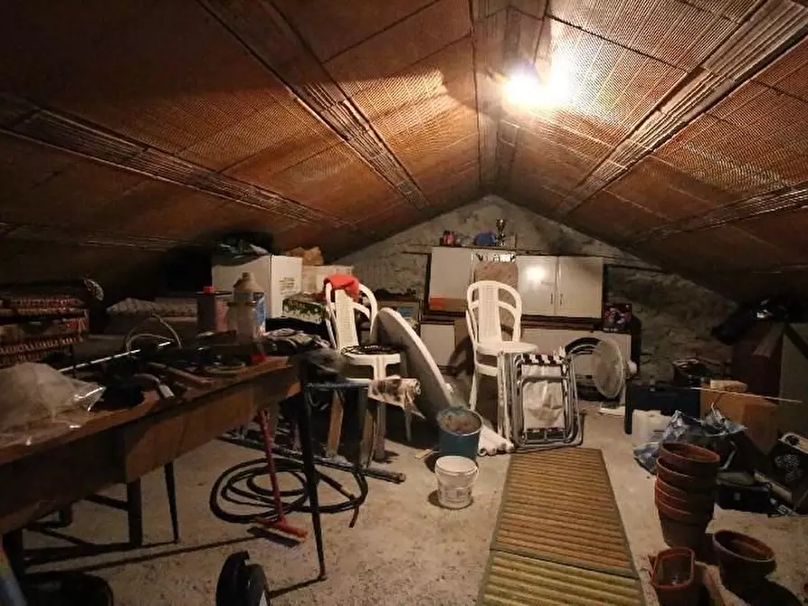 Immagine 23 di Appartamento in vendita  a Calice Al Cornoviglio