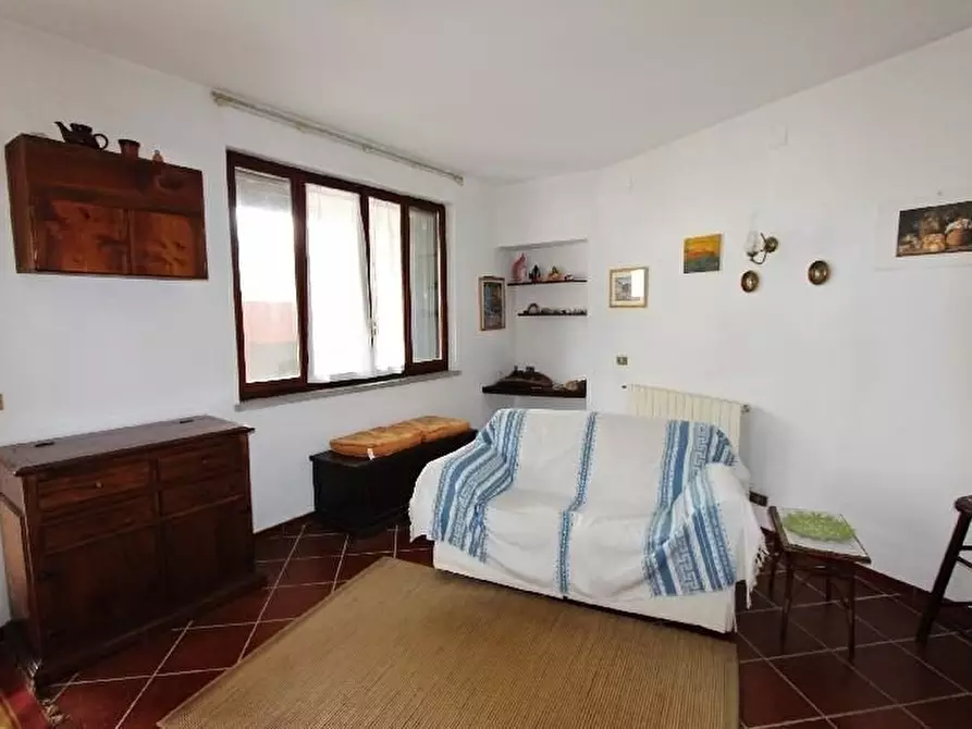 Immagine 27 di Appartamento in vendita  a Vernazza