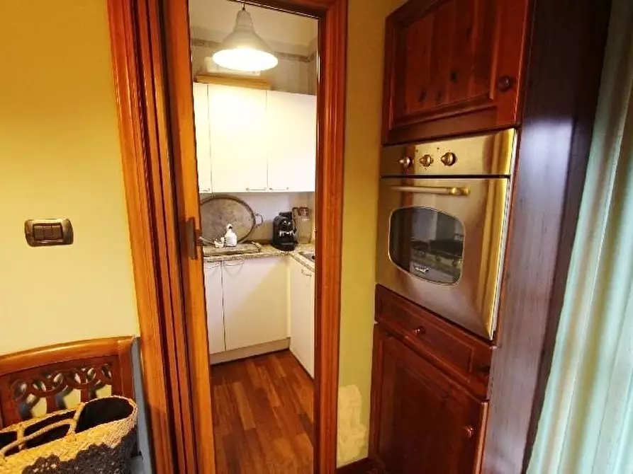 Immagine 4 di Appartamento in vendita  a La Spezia