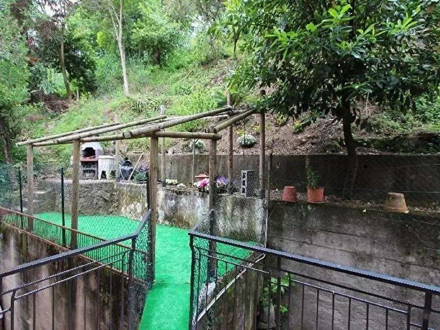 Immagine 12 di Appartamento in vendita  a La Spezia