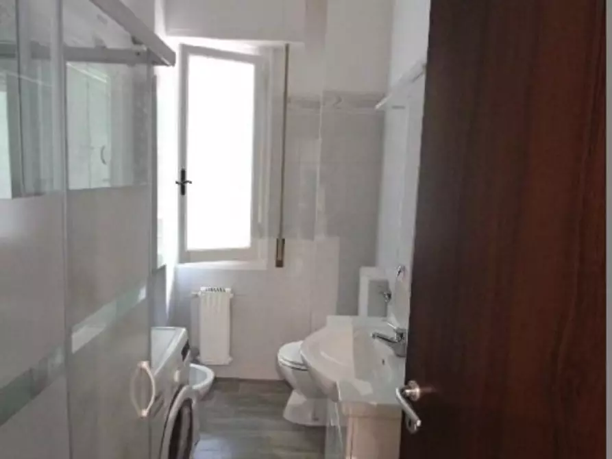 Immagine 6 di Appartamento in vendita  a La Spezia