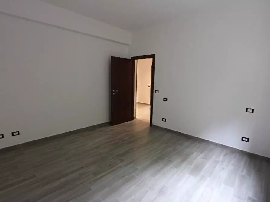 Immagine 4 di Appartamento in vendita  a La Spezia