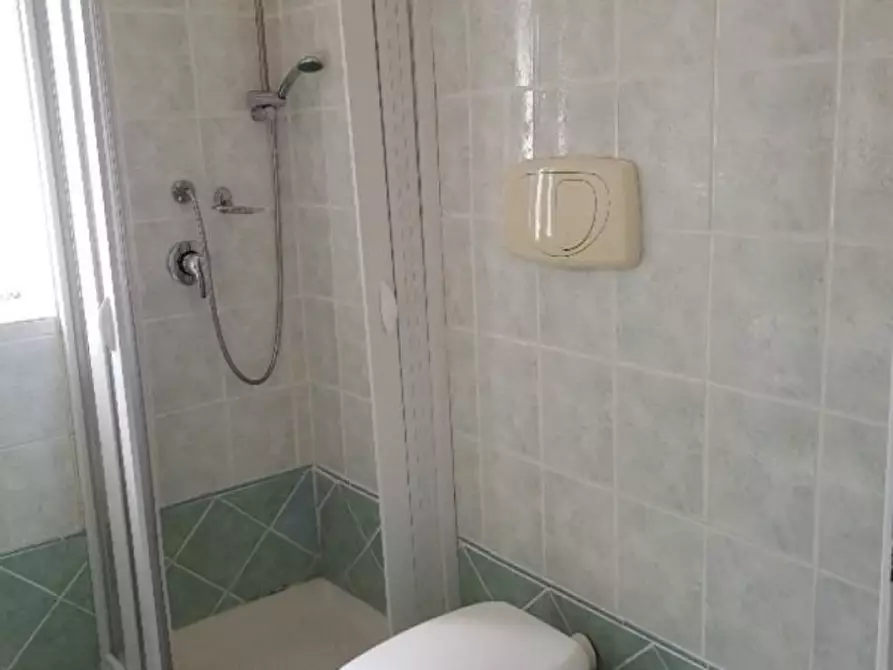 Immagine 17 di Appartamento in vendita  a La Spezia