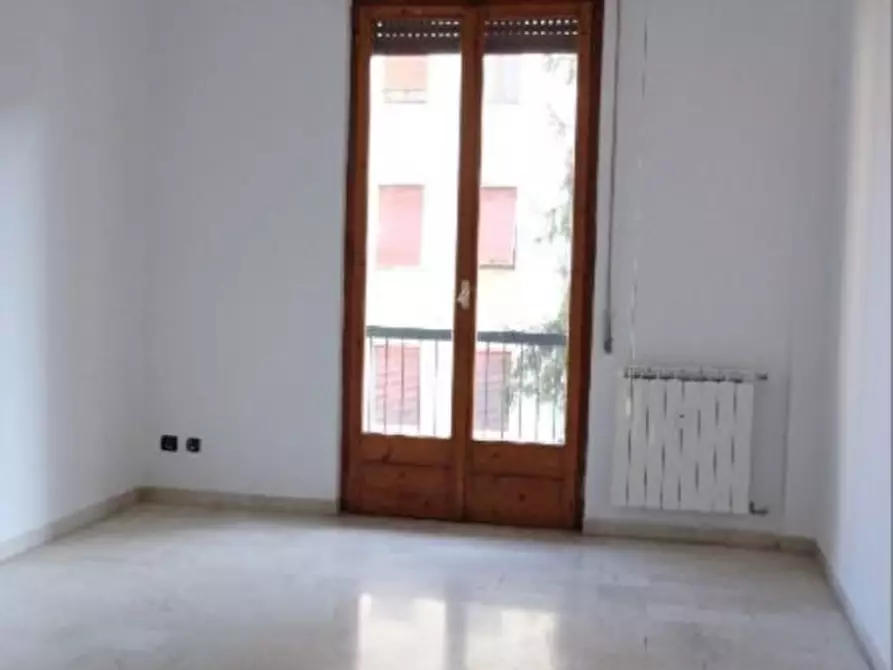 Immagine 11 di Appartamento in vendita  a La Spezia