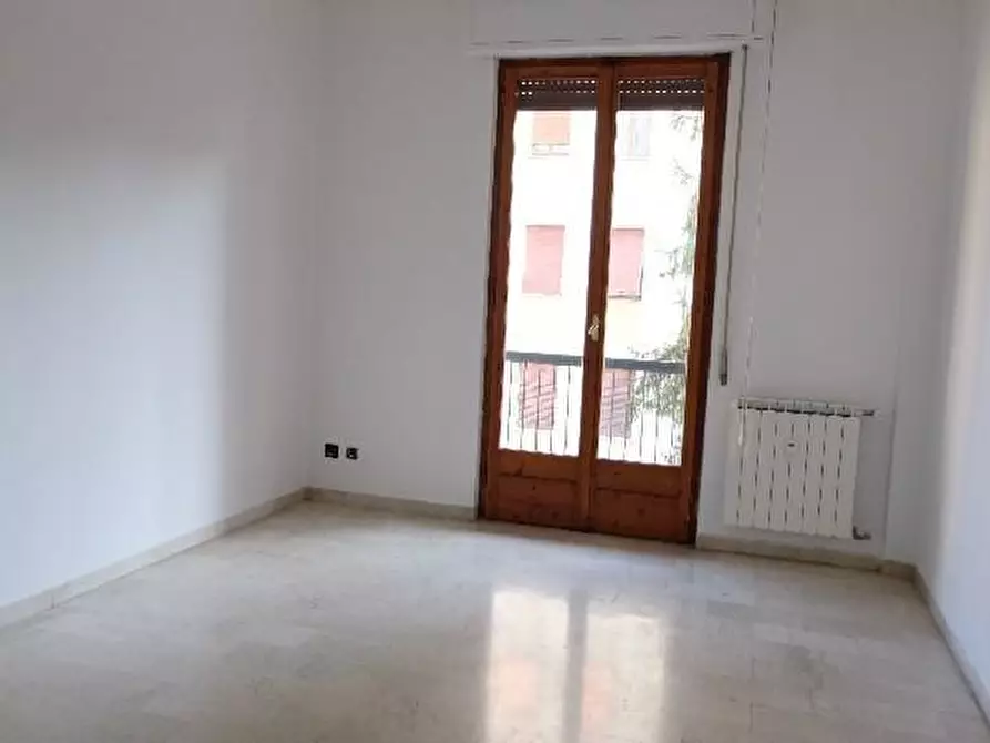 Immagine 12 di Appartamento in vendita  a La Spezia