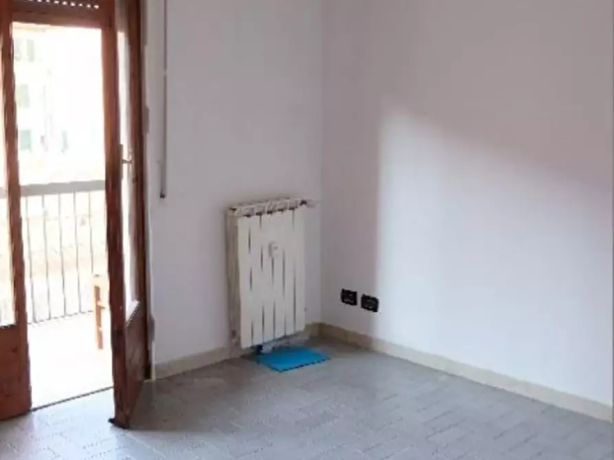 Immagine 14 di Appartamento in vendita  a La Spezia