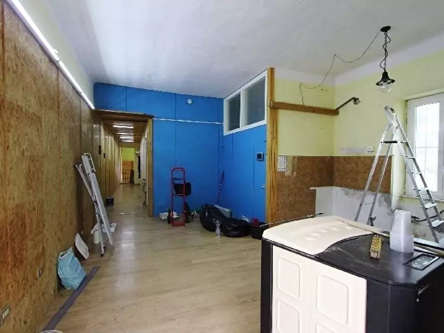 Immagine 6 di Appartamento in vendita  a La Spezia