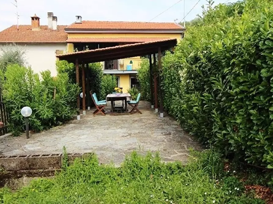 Immagine 4 di Casa bifamiliare in vendita  a Calice Al Cornoviglio