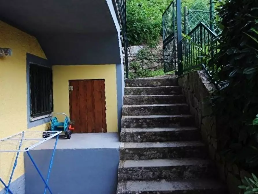 Immagine 9 di Casa bifamiliare in vendita  a Calice Al Cornoviglio