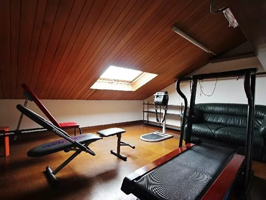 Immagine 21 di Mansarda in vendita  a La Spezia