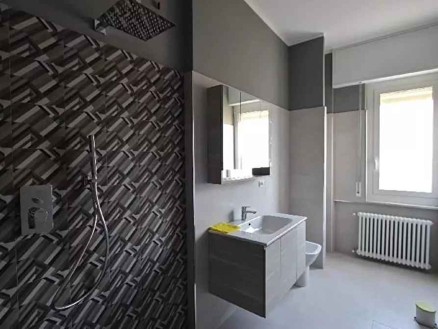 Immagine 7 di Appartamento in vendita  a La Spezia