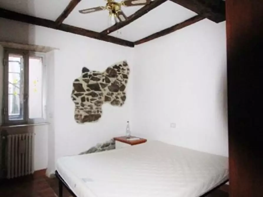 Immagine 12 di Casa indipendente in vendita  a La Spezia