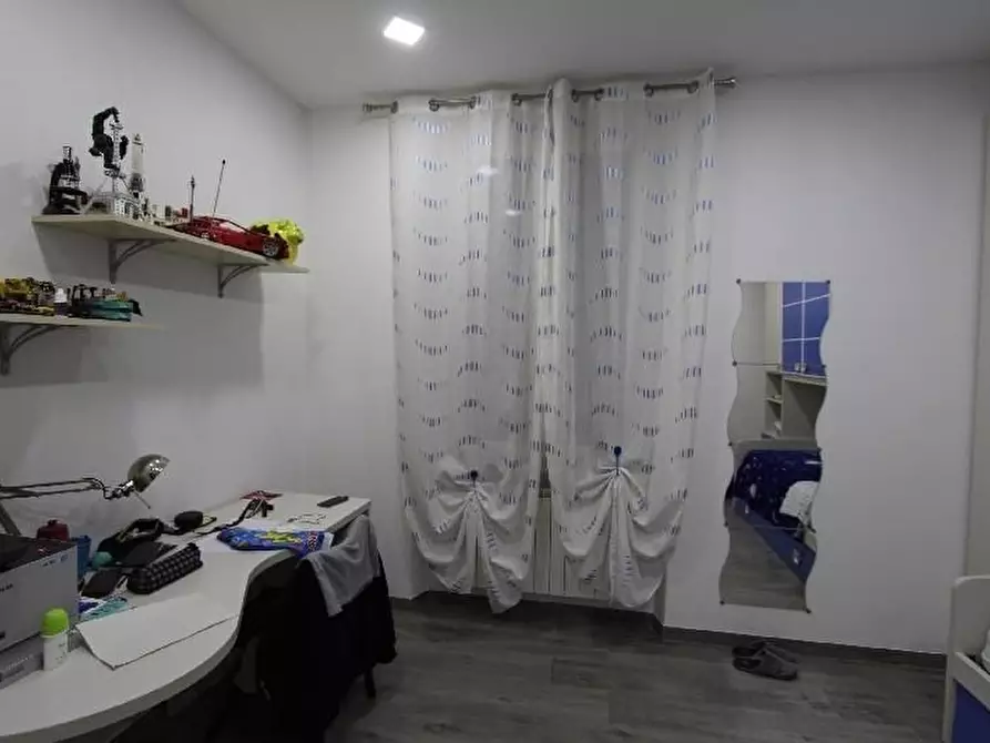 Immagine 11 di Appartamento in vendita  a La Spezia