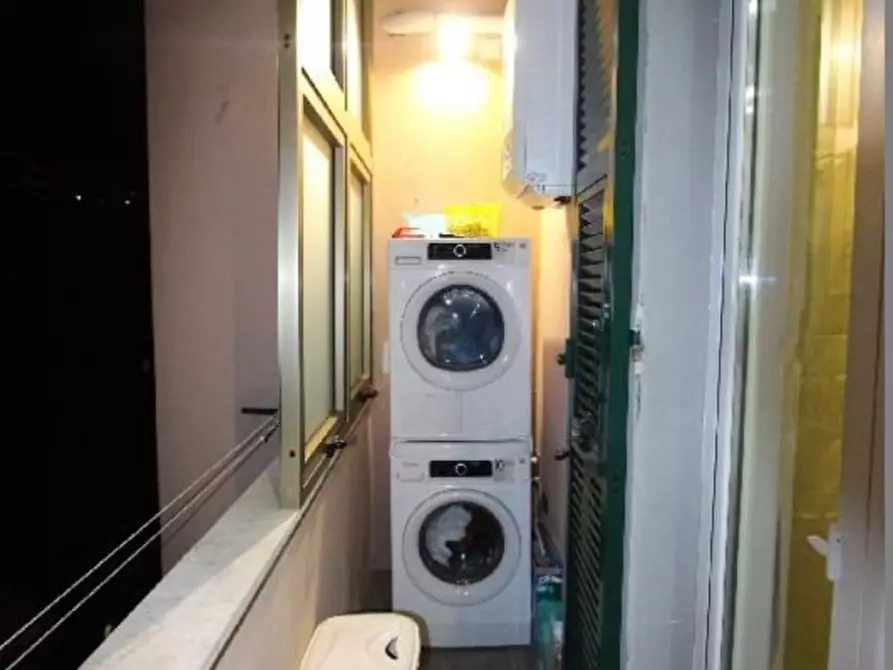 Immagine 15 di Appartamento in vendita  a La Spezia