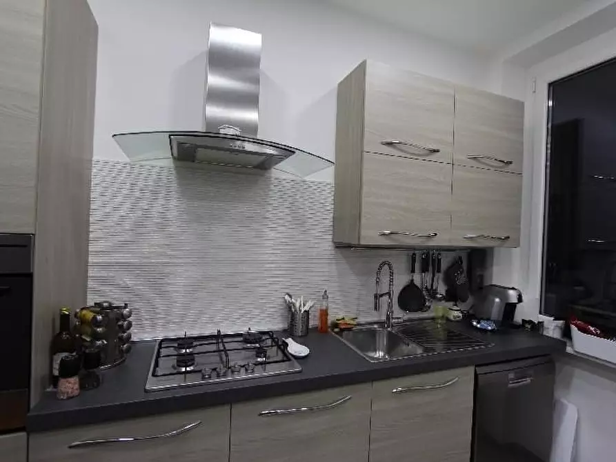 Immagine 5 di Appartamento in vendita  a La Spezia