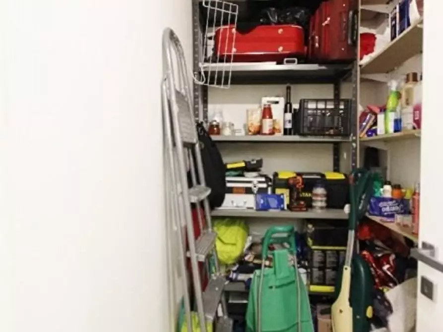 Immagine 24 di Appartamento in vendita  a La Spezia