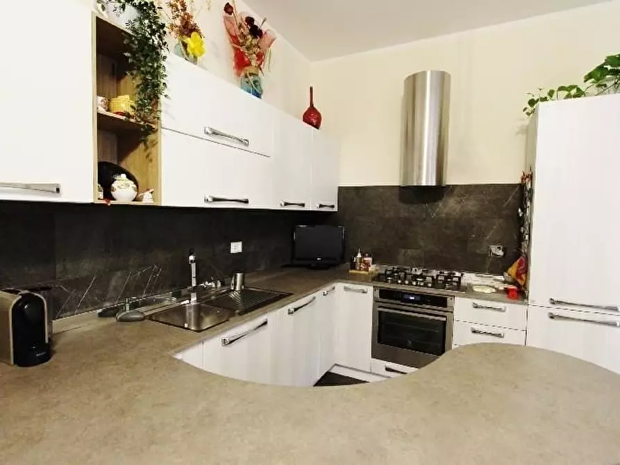 Immagine 12 di Appartamento in vendita  a La Spezia