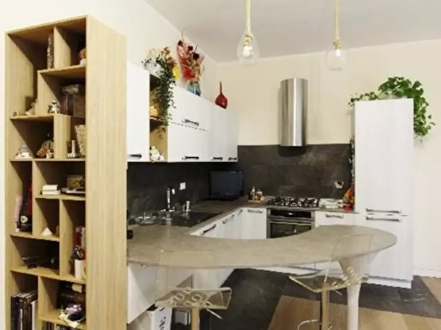 Immagine 8 di Appartamento in vendita  a La Spezia