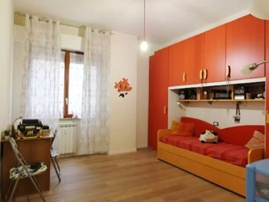 Immagine 18 di Appartamento in vendita  a La Spezia