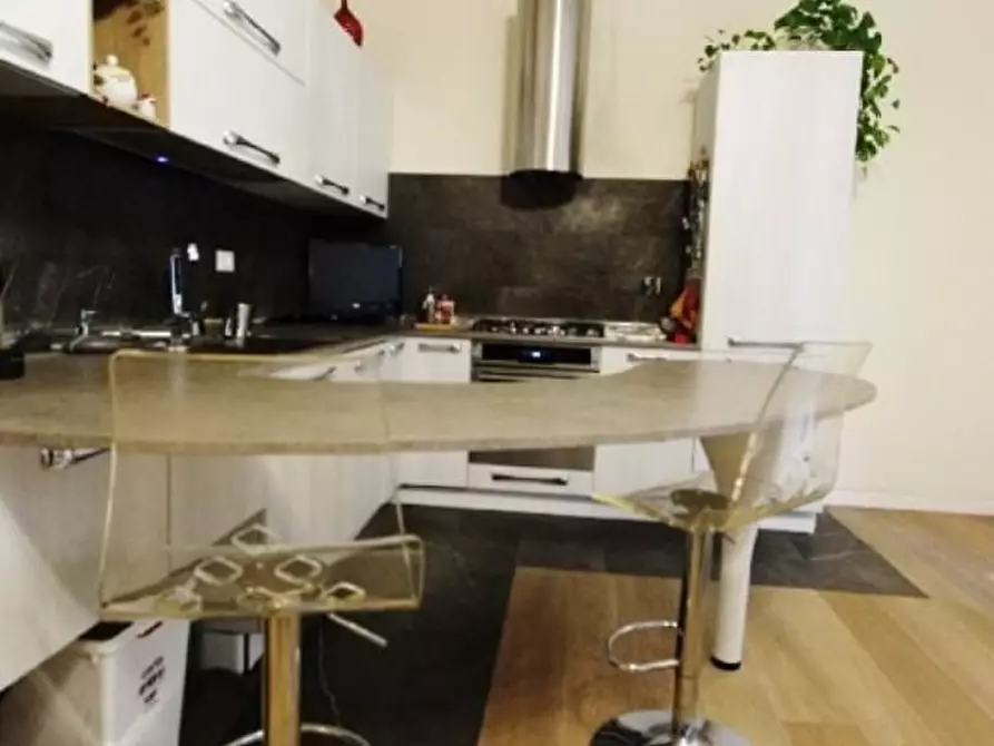 Immagine 7 di Appartamento in vendita  a La Spezia