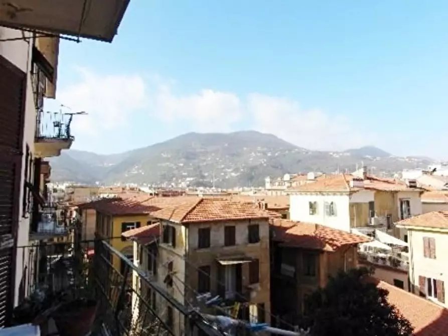 Immagine 4 di Appartamento in vendita  a La Spezia